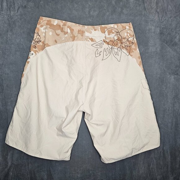 Vintage Billabong Board Shorts Men's 36" camo  Surf Embroidered Skull Reef A3-24 - Picture 3 of 5
